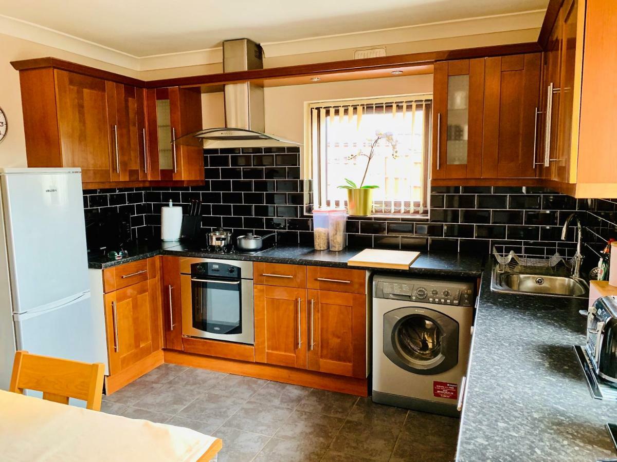 Housefield 1 Daire Bucknall  Dış mekan fotoğraf